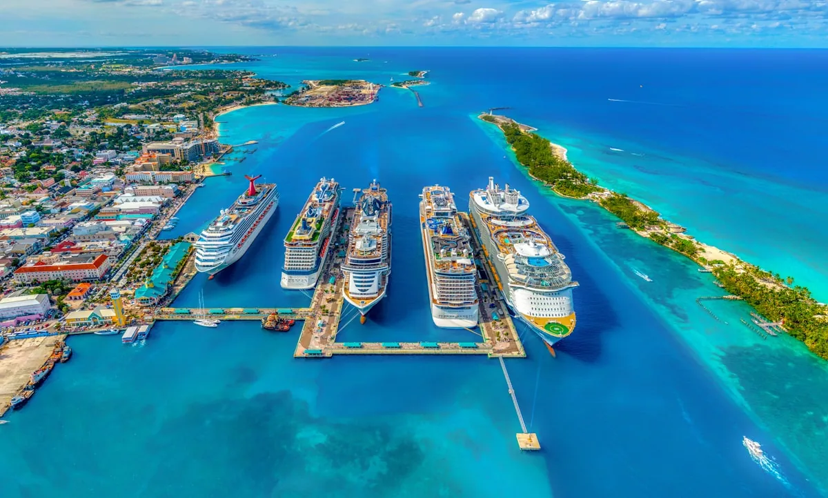 Cruise port transfer service — Port Tampa Bay
